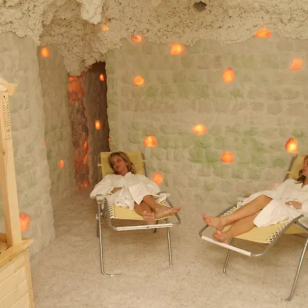 Szálloda Ensana Jalta 2*