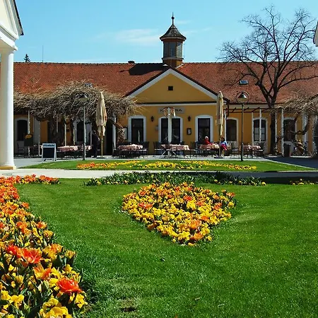 Szálloda Ensana Jalta